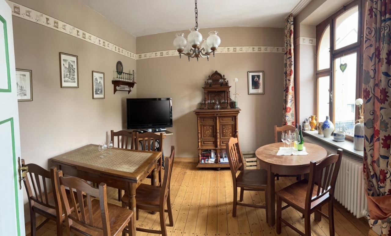 Weingut Gaestehaus Bach Кохем Экстерьер фото