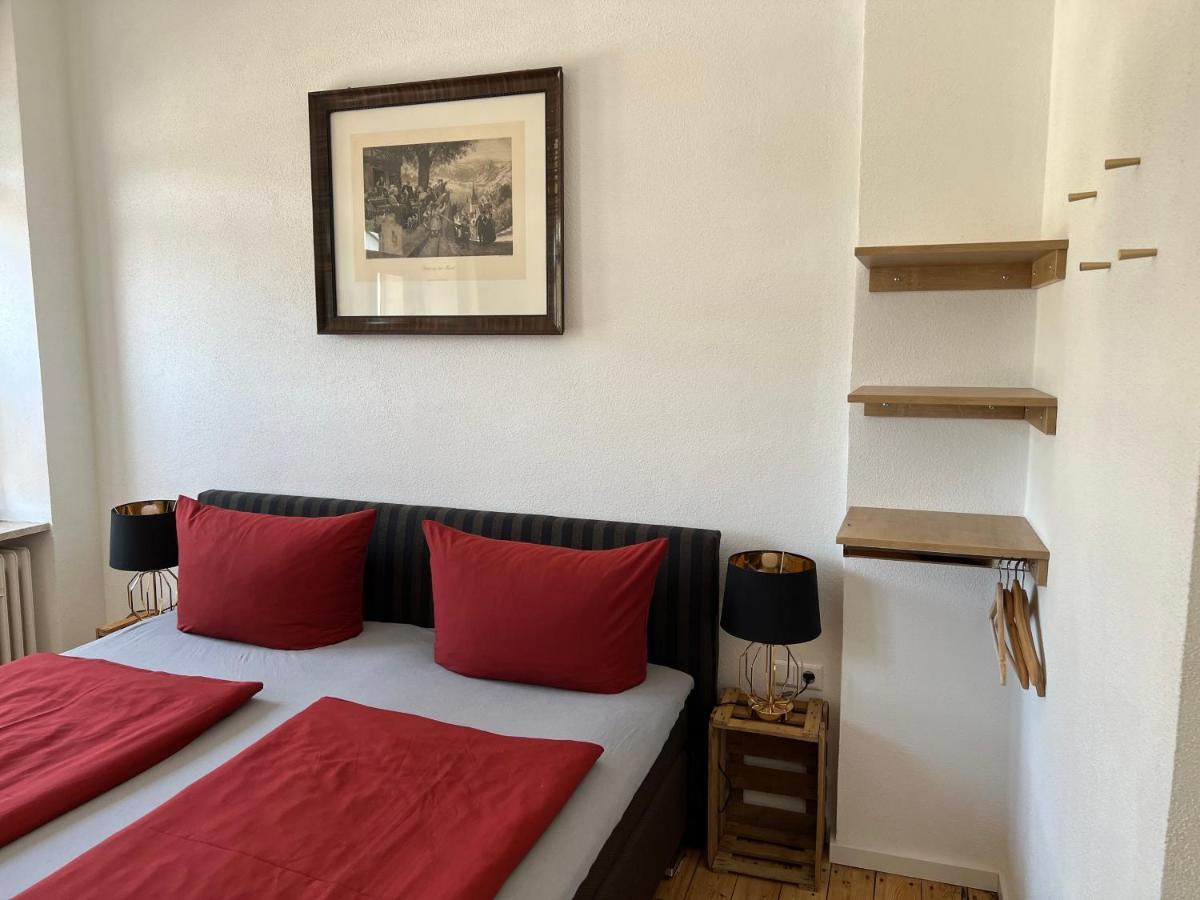 Weingut Gaestehaus Bach Кохем Экстерьер фото